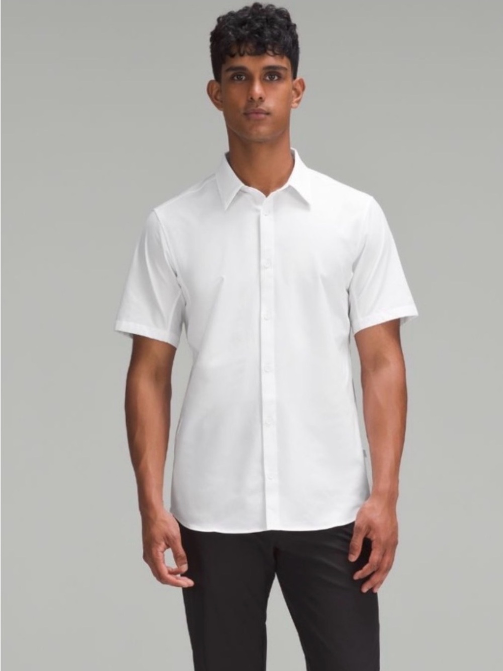 Lululemon Men’s “New Venture” Short Sleeve Shirt (L) *SOLD OUT AT LULU*